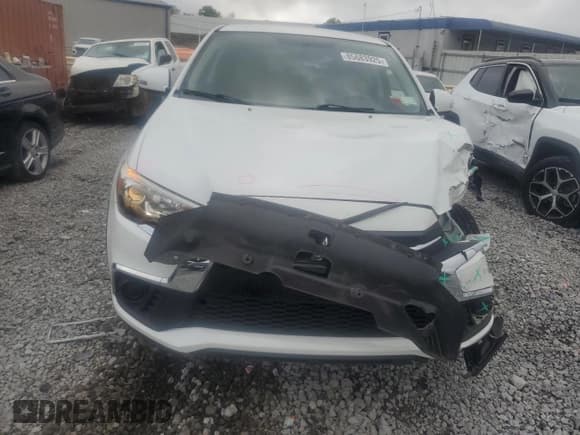 ✅ 2019 Mitsubishi Outlander ES • VIN: JA4AP3AU1KU000209 • Lot: 85683925. Listed on Copart with 60,868 mi. Free auction sales archive from the USA and detailed vehicle history report at DreamBid. Image 5.