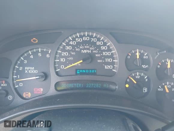✅ 2004 Chevrolet Silverado 2500HD LS • VIN: 1GCHC23U94F182997 • Лот: 42682053. Опубликован ранее на IAAI с пробегом 227 282 миль. Бесплатный доступ к архиву аукционных продаж из США и подробный отчёт об истории автомобиля на DreamBid. Изображение 7.