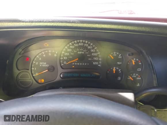 2005 Chevrolet Silverado 1500 LS z VIN 1GCEC19T75Z304025, wystawiony jako IAAI lot #43584015 z przebiegiem 126 228 mil mil oraz . Historia ofert i sprzedaży dostępna na DreamBid. Obrazek 7.