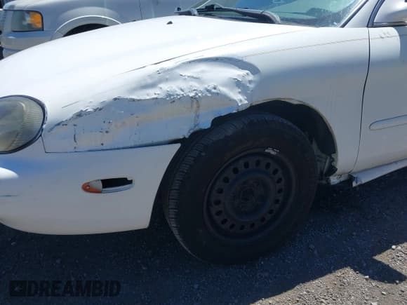 ✅ 1998 Mercury Sable GS • VIN: 1MEFM50U5WG604639 • Lot: 42206848. Listed on IAAI with 1,722,258 mi. Free auction sales archive from the USA and detailed vehicle history report at DreamBid. Image 6.