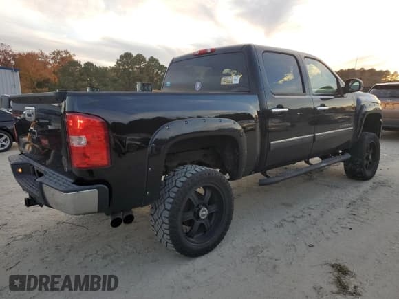 ✅ 2013 Chevrolet Silverado 1500 LT • VIN: 3GCPKSE7XDG260529 • Lot: 90746315. Listed on Copart with 143,104 mi. Free auction sales archive from the USA and detailed vehicle history report at DreamBid. Image 3.