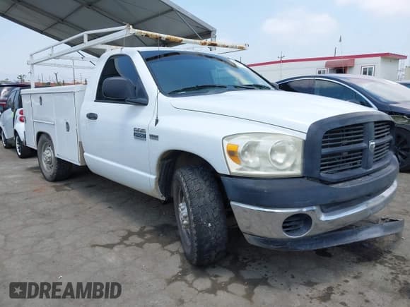 ✅ 2007 Dodge 2500 ST • VIN: 3D6WR26D77G817472 • Лот: 42416653. Опубликован ранее на IAAI с пробегом 171 270 миль. Бесплатный доступ к архиву аукционных продаж из США и подробный отчёт об истории автомобиля на DreamBid. Изображение 1.