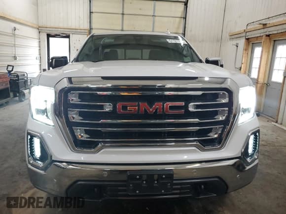 ✅ 2022 GMC Sierra 1500 SLT • VIN: 3GTU9DEL3NG132836 • Лот: 51121265. Опубликован ранее на Copart с пробегом 61 697 миль. Бесплатный доступ к архиву аукционных продаж из США и подробный отчёт об истории автомобиля на DreamBid. Изображение 5.