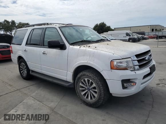 ✅ 2017 Ford Expedition XLT • VIN: 1FMJU1HTXHEA56048 • Лот: 81346665. Опубликован ранее на Copart с пробегом 125 263 миль. Бесплатный доступ к архиву аукционных продаж из США и подробный отчёт об истории автомобиля на DreamBid. Изображение 4.