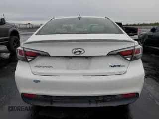 ✅ 2016 Hyundai Sonata SE • VIN: KMHE24L18GA015003 • Лот: 91638685. Опубликован ранее на Copart с пробегом 125 371 миль. Бесплатный доступ к архиву аукционных продаж из США и подробный отчёт об истории автомобиля на DreamBid. Изображение 6.