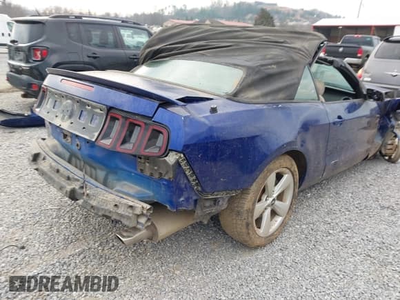 ✅ 2014 Ford Mustang GT • VIN: 1ZVBP8FF6E5330408 • Лот: 43748723. Опубликован ранее на IAAI с пробегом 38 914 миль. Бесплатный доступ к архиву аукционных продаж из США и подробный отчёт об истории автомобиля на DreamBid. Изображение 4.