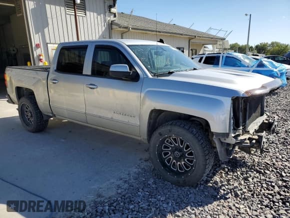 ✅ 2017 Chevrolet Silverado 1500 LT • VIN: 3GCUKREC1HG157370 • Lot: 82506745. Listed on Copart with 150,755 mi. Free auction sales archive from the USA and detailed vehicle history report at DreamBid. Image 4.