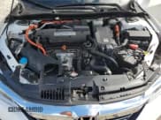 ✅ 2017 Honda Accord Touring • VIN: JHMCR6F74HC023333 • Лот: 81723915. Опубликован ранее на Copart с пробегом 82 943 миль. Бесплатный доступ к архиву аукционных продаж из США и подробный отчёт об истории автомобиля на DreamBid. Изображение 11.