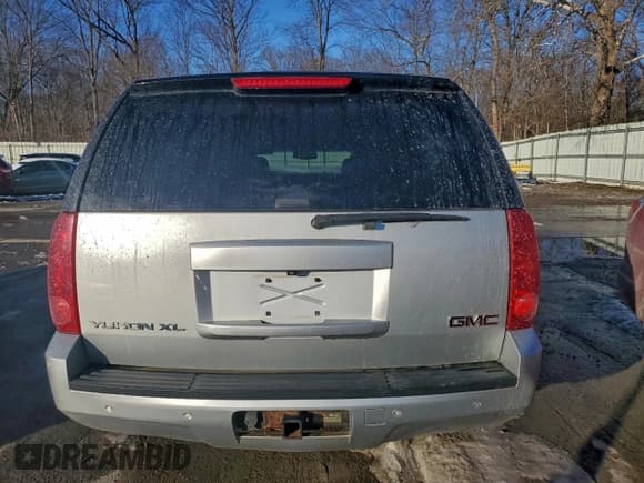 ✅ 2013 GMC Yukon XL SLT • VIN: 1GKS2KE70DR352280 • Lot: 95724895. Listed on Copart with 234,602 mi. Free auction sales archive from the USA and detailed vehicle history report at DreamBid. Image 6.