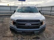 ✅ 2019 Ford F-150 XL • VIN: 1FTEX1C53KKD62054 • Lot: 65564375. Wystawiony na Copart z przebiegiem 82 805 mil. Bezpłatny archiwum sprzedaży aukcyjnych z USA i szczegółowy raport historii pojazdu na DreamBid. Zdjęcie 5.