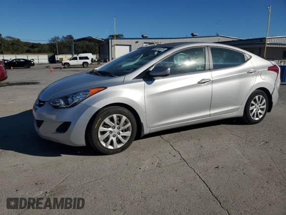 2013 Hyundai Elantra GLS с VIN KMHDH4AE7DU475828, выставлен на аукционе Copart как лот 86514675 с пробегом 135 535 миль миль и Чистый • Clean title. История ставок и продаж доступна на DreamBid. Изображение 1.