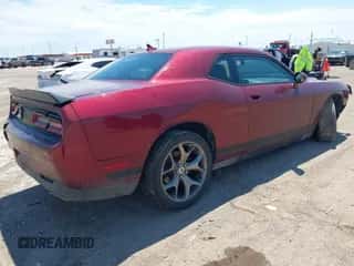 2017 Dodge Challenger SXT Plus с VIN 2C3CDZAG7HH574088, выставлен на аукционе IAAI как лот 42976973 с пробегом 213 447 миль миль и . История ставок и продаж доступна на DreamBid. Изображение 4.