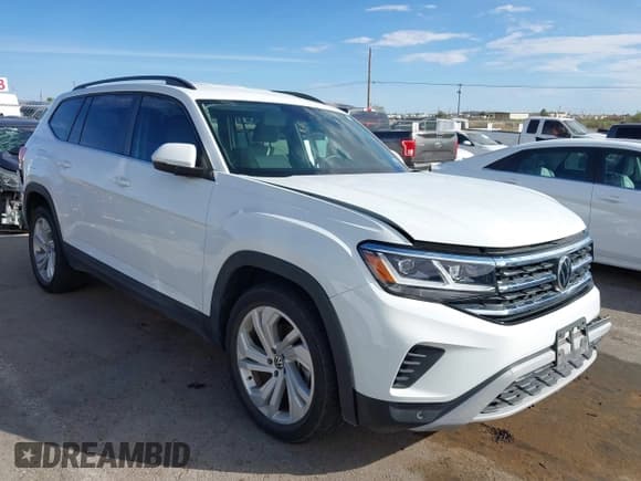 ✅ 2022 Volkswagen Atlas SE • VIN: 1V2WR2CA4NC557725 • Lot: 43472311. Wystawiony na IAAI z przebiegiem 23 725 mil. Bezpłatny archiwum sprzedaży aukcyjnych z USA i szczegółowy raport historii pojazdu na DreamBid. Zdjęcie 1.