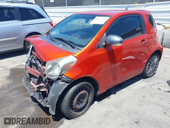 ✅ 2013 Scion iQ • VIN: JTNJJXB04DJ023381 • Lot: 42695554. Wystawiony na IAAI z przebiegiem 151 590 mil. Bezpłatny archiwum sprzedaży aukcyjnych z USA i szczegółowy raport historii pojazdu na DreamBid. Zdjęcie 2.