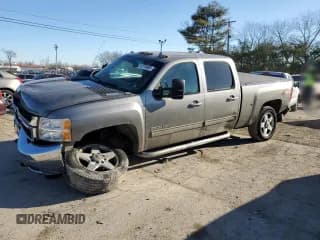 ✅ 2012 Chevrolet Silverado 2500HD LTZ • VIN: 1GC1KYC86CF211087 • Лот: 42763695. Опубликован ранее на Copart с пробегом 264 437 миль. Бесплатный доступ к архиву аукционных продаж из США и подробный отчёт об истории автомобиля на DreamBid. Изображение 1.