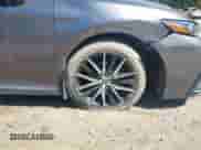 2022 Toyota Camry SE с VIN 4T1G11BK7NU065066, выставлен на аукционе IAAI как лот 43123616 с пробегом 37 526 миль миль и . История ставок и продаж доступна на DreamBid. Изображение 17.