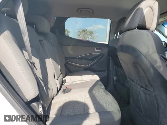 ✅ 2018 Hyundai Santa Fe 2.4L • VIN: 5NMZTDLB2JH061323 • Лот: 65529083. Опубликован ранее на Copart с пробегом 47 391 миль. Бесплатный доступ к архиву аукционных продаж из США и подробный отчёт об истории автомобиля на DreamBid. Изображение 10.