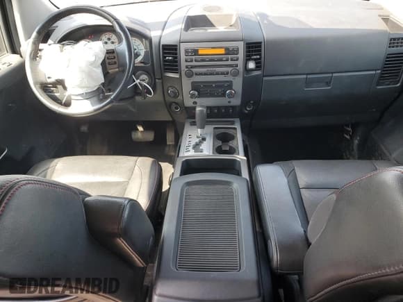 ✅ 2011 Nissan Titan S • VIN: 1N6AA0EC8BN318035 • Лот: 66323335. Опубликован ранее на Copart с пробегом 60 570 миль. Бесплатный доступ к архиву аукционных продаж из США и подробный отчёт об истории автомобиля на DreamBid. Изображение 8.