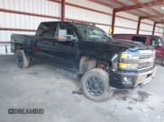 ✅ 2017 Chevrolet Silverado 2500HD LT • VIN: 1GC1KVEY7HF120235 • Lot: 42770202. Wystawiony na IAAI z przebiegiem 110 417 mil. Bezpłatny archiwum sprzedaży aukcyjnych z USA i szczegółowy raport historii pojazdu na DreamBid. Zdjęcie 1.