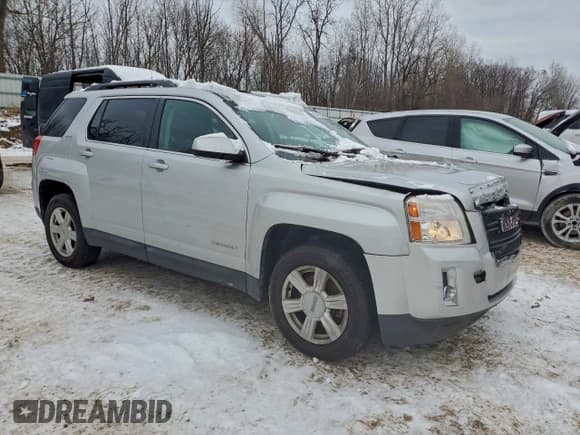 ✅ 2014 GMC Terrain SLE • VIN: 2GKALREK2E6366734 • Lot: 94463085. Wystawiony na Copart z przebiegiem 101 597 mil. Bezpłatny archiwum sprzedaży aukcyjnych z USA i szczegółowy raport historii pojazdu na DreamBid. Zdjęcie 4.