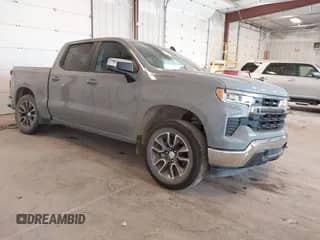 ✅ 2024 Chevrolet Silverado 1500 LT • VIN: 1GCPDKEK8RZ158698 • Лот: 42411529. Опубликован ранее на IAAI с пробегом 19 417 миль. Бесплатный доступ к архиву аукционных продаж из США и подробный отчёт об истории автомобиля на DreamBid. Изображение 1.