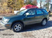 ✅ 1999 Lexus RX 300 • VIN: JT6HF10U1X0033939 • Lot: 43581585. Wystawiony na IAAI z przebiegiem 350 380 mil. Bezpłatny archiwum sprzedaży aukcyjnych z USA i szczegółowy raport historii pojazdu na DreamBid. Zdjęcie 12.