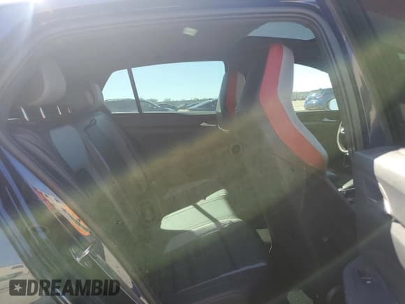 ✅ 2023 Volkswagen Golf GTI SE • VIN: WVW3A7CD7PW180845 • Лот: 46182565. Опубликован ранее на Copart с пробегом 18 719 миль. Бесплатный доступ к архиву аукционных продаж из США и подробный отчёт об истории автомобиля на DreamBid. Изображение 10.