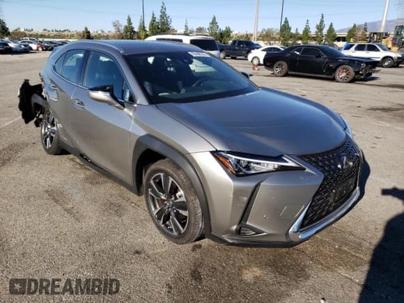 ✅ 2020 Lexus UX 250h • VIN: JTHP9JBH4L2021390 • Lot: 40496333. Wystawiony na Copart z przebiegiem 20 694 mil. Bezpłatny archiwum sprzedaży aukcyjnych z USA i szczegółowy raport historii pojazdu na DreamBid. Zdjęcie 4.