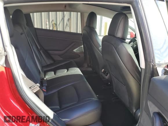 ✅ 2018 Tesla Model 3 Long Range Battery • VIN: 5YJ3E1EB2JF093444 • Лот: 71664125. Опубликован ранее на Copart с пробегом 68 218 миль. Бесплатный доступ к архиву аукционных продаж из США и подробный отчёт об истории автомобиля на DreamBid. Изображение 10.