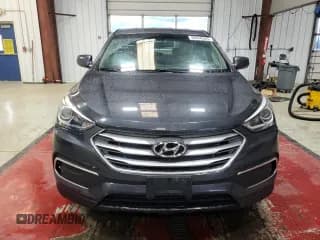 ✅ 2018 Hyundai Santa Fe 2.4L • VIN: 5XYZT3LB7JG560882 • Лот: 90848945. Опубликован ранее на Copart с пробегом 134 050 миль. Бесплатный доступ к архиву аукционных продаж из США и подробный отчёт об истории автомобиля на DreamBid. Изображение 5.