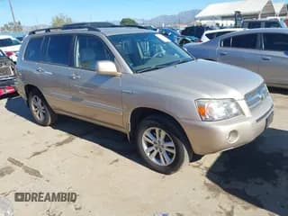 ✅ 2007 Toyota Highlander • VIN: JTEHW21A170039934 • Lot: 43797002. Listed on IAAI with 225,514 mi. Free auction sales archive from the USA and detailed vehicle history report at DreamBid. Image 1.