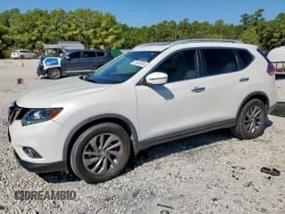✅ 2016 Nissan Rogue S • VIN: 5N1AT2MT7GC861112 • Лот: 85485955. Опубликован ранее на Copart с пробегом 51 470 миль. Бесплатный доступ к архиву аукционных продаж из США и подробный отчёт об истории автомобиля на DreamBid. Изображение 1.