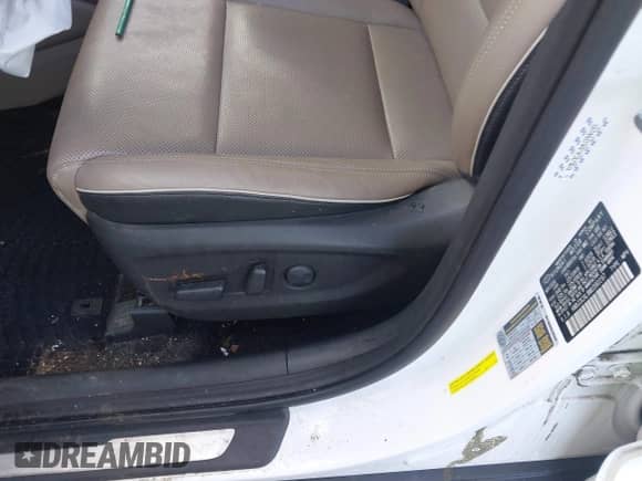 2021 Hyundai Tucson Limited with VIN KM8J3CAL8MU390197, listed as a IAAI auction lot 43297455 with 42,293 mi miles and . Bid and sale history available at DreamBid. Image 9.