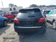 ✅ 2014 Porsche Cayenne • VIN: WP1AA2A20ELA96701 • Lot: 38965353. Listed on IAAI with Not provided. Free auction sales archive from the USA and detailed vehicle history report at DreamBid. Image 15.