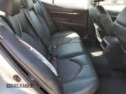 ✅ 2022 Toyota Camry Hybrid Nightshade • VIN: 4T1G31AK7NU033150 • Лот: 84897285. Опубликован ранее на Copart с пробегом 210 059 миль. Бесплатный доступ к архиву аукционных продаж из США и подробный отчёт об истории автомобиля на DreamBid. Изображение 10.