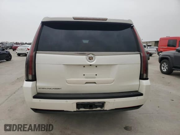 ✅ 2015 Cadillac Escalade ESV Standard • VIN: 1GYS3GKJ4FR246434 • Lot: 48372135. Listed on Copart with 143,959 mi. Free auction sales archive from the USA and detailed vehicle history report at DreamBid. Image 6.