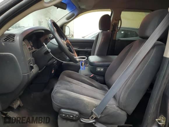 2003 Dodge 1500 ST с VIN 1D7HU18N43J502866, выставлен на аукционе Copart как лот 55883844 с пробегом 213 629 миль миль и Чистый • Clean title. История ставок и продаж доступна на DreamBid. Изображение 7.