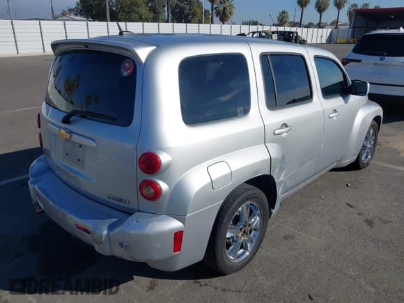 ✅ 2009 Chevrolet HHR 1LT • VIN: 3GNCA23B09S618791 • Lot: 43537186. Listed on IAAI with 64,878 mi. Free auction sales archive from the USA and detailed vehicle history report at DreamBid. Image 4.