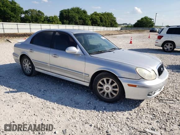 2004 Hyundai Sonata GLS with VIN KMHWF35H24A000585, listed as a Copart auction lot 59238264 with 119,864 mi miles and Salvage title. Bid and sale history available at DreamBid. Image 4.
