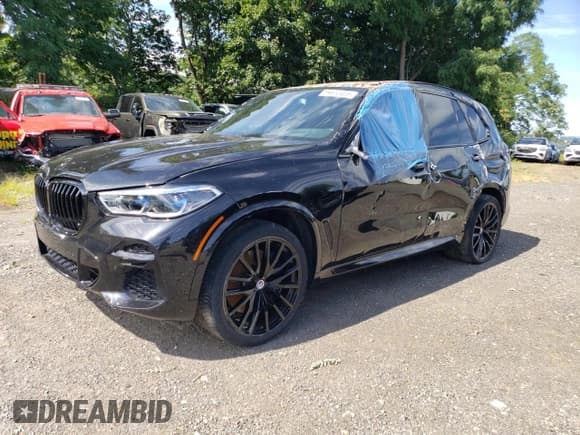 ✅ 2023 BMW X5 M50i • VIN: 5UXJU4C06P9N73145 • Лот: 69610405. Опубликован ранее на Copart с пробегом 30 463 миль. Бесплатный доступ к архиву аукционных продаж из США и подробный отчёт об истории автомобиля на DreamBid. Изображение 1.