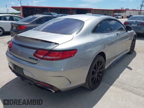 ✅ 2015 Mercedes-Benz S 63 AMG • VIN: WDDXJ7JB6FA001358 • Lot: 42226275. Listed on IAAI with 49,034 mi. Free auction sales archive from the USA and detailed vehicle history report at DreamBid. Image 4.
