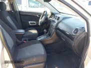 ✅ 2014 Chevrolet Captiva Sport LT • VIN: 3GNAL3EK7ES674757 • Lot: 42239453. Wystawiony na IAAI z przebiegiem 108 159 mil. Bezpłatny archiwum sprzedaży aukcyjnych z USA i szczegółowy raport historii pojazdu na DreamBid. Zdjęcie 5.