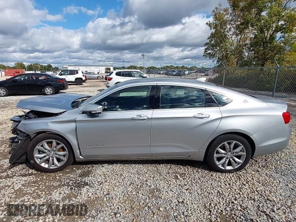 ✅ 2016 Chevrolet Impala LT • VIN: 1G1115S31GU162785 • Лот: 43398387. Опубликован ранее на IAAI с пробегом 79 860 миль. Бесплатный доступ к архиву аукционных продаж из США и подробный отчёт об истории автомобиля на DreamBid. Изображение 14.