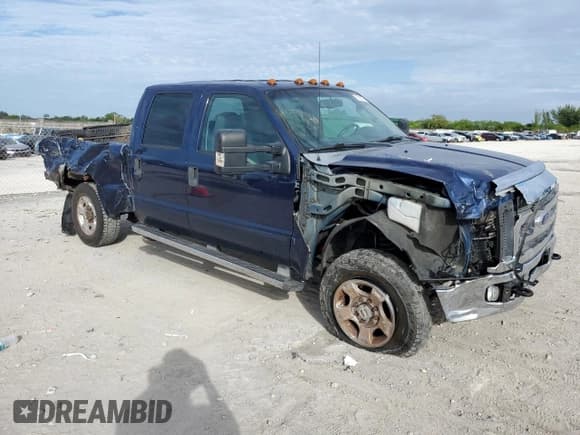 ✅ 2009 Ford F-250 XL • VIN: 1FTSW21RX9EB08254 • Lot: 91895725. Wystawiony na Copart z przebiegiem 143 592 mil. Bezpłatny archiwum sprzedaży aukcyjnych z USA i szczegółowy raport historii pojazdu na DreamBid. Zdjęcie 4.