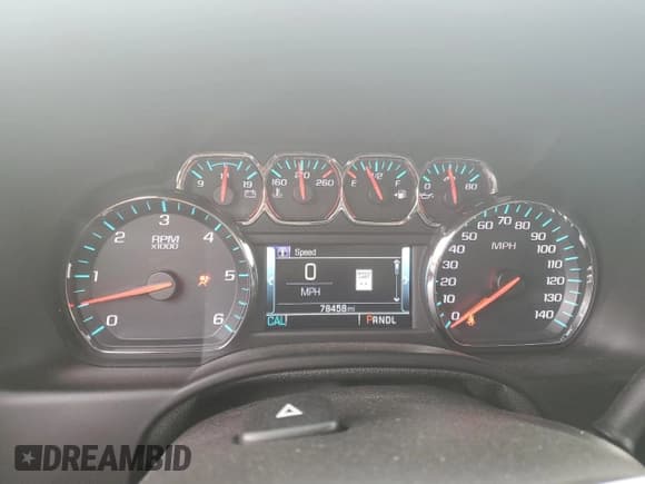 ✅ 2018 Chevrolet Suburban LT • VIN: 1GNSKHKC6JR139935 • Lot: 72099834. Wystawiony na Copart z przebiegiem 78 458 mil. Bezpłatny archiwum sprzedaży aukcyjnych z USA i szczegółowy raport historii pojazdu na DreamBid. Zdjęcie 9.