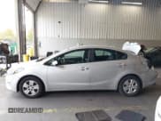 ✅ 2018 Kia Forte LX • VIN: 3KPFL4A75JE201177 • Лот: 43477056. Опубликован ранее на IAAI с пробегом 110 165 миль. Бесплатный доступ к архиву аукционных продаж из США и подробный отчёт об истории автомобиля на DreamBid. Изображение 14.