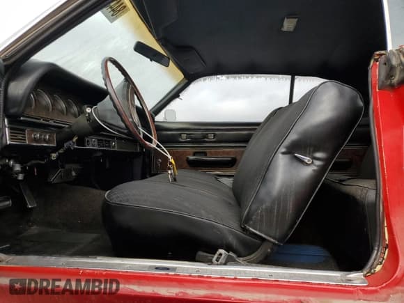 ✅ 1968 Mercury Montego • VIN: 8H11J505599 • Лот: 84430265. Опубликован ранее на Copart с пробегом 121 401 миль. Бесплатный доступ к архиву аукционных продаж из США и подробный отчёт об истории автомобиля на DreamBid. Изображение 7.