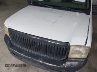 ✅ 2001 Ford Excursion Limited • VIN: 1FMNU42L91EA71481 • Lot: 43453914. Wystawiony na IAAI z przebiegiem 144 299 mil. Bezpłatny archiwum sprzedaży aukcyjnych z USA i szczegółowy raport historii pojazdu na DreamBid. Zdjęcie 6.