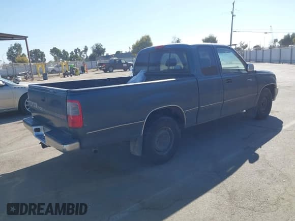 ✅ 1996 Toyota T100 SR5 • VIN: JT4TN14D0T0021193 • Lot: 43007427. Listed on IAAI with 333,935 mi. Free auction sales archive from the USA and detailed vehicle history report at DreamBid. Image 4.