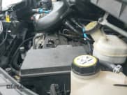 ✅ 2015 Ford Transit Cargo • VIN: 1FTNR2CM0FKA92570 • Lot: 43061239. Wystawiony na IAAI z przebiegiem 221 884 mil. Bezpłatny archiwum sprzedaży aukcyjnych z USA i szczegółowy raport historii pojazdu na DreamBid. Zdjęcie 19.